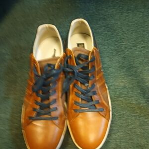 Men's Classic Tan Sneakers